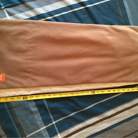 Men’s tan Hugo Boss scarf with hood - Picture 3 of 8